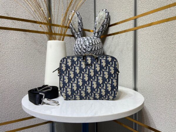 CD Pouch With Shoulder Strap
