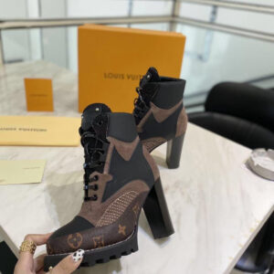 Star Trial Ankle Boots