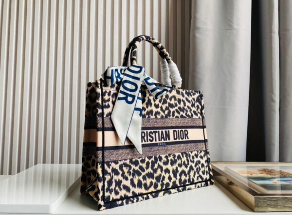 CD leopard Tote Book Bag Regular Edition