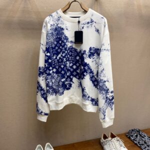 LV Mongram bandana crewneck