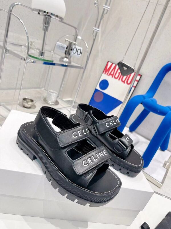 Cline Sandals Super A