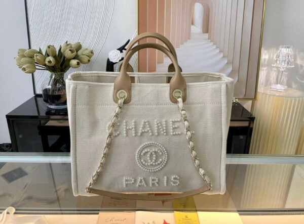 CC Deauville Pearl Tote Bag Super A