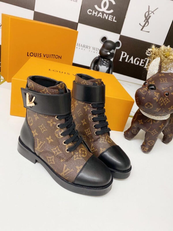 Wonderland Flat Ranger Boots Super A