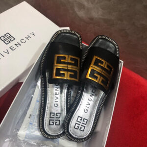 Gvchy Mules