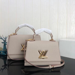 Twist One Handle Bag Super A