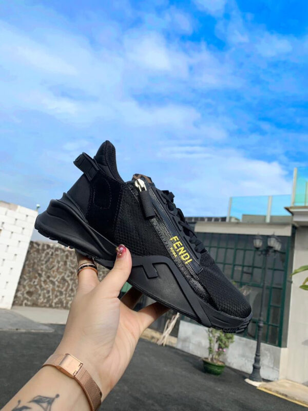 FF Sneakers