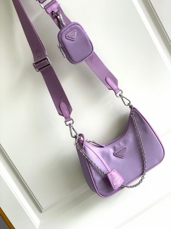 Re-Edition 2005 Shoulder Bag Nylon Super A