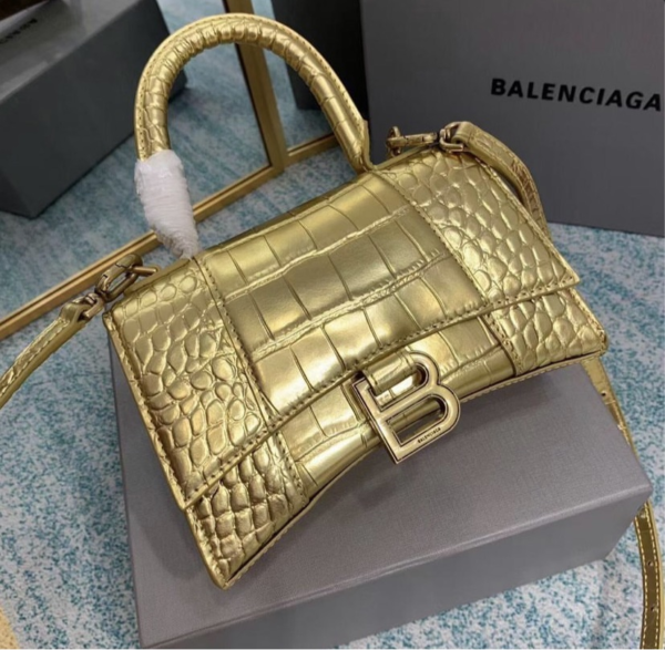 BLGA Hourglass Gold Bag Super A