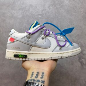 Nike x Off W Sneakers