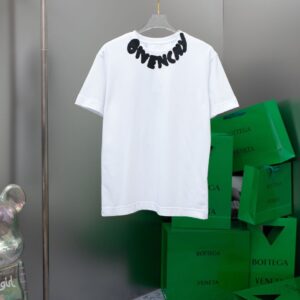 Gvnchy T-shirt