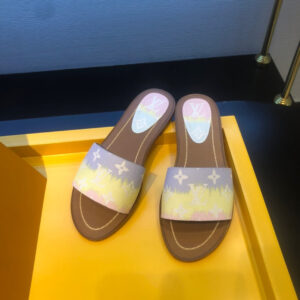 Escale Lock It Flat Mules