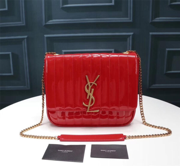 Vicky Chain Wallet In Quilted Patent PU Leather