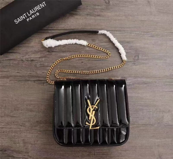 Small Vicky Patent Crossbody Bag