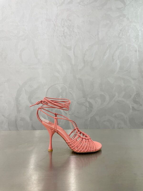 BV Heels Super A