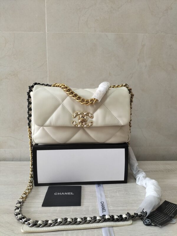 CC Flap Bag Regular Edition