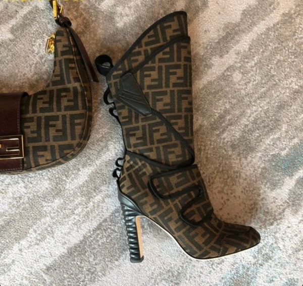 FF Print Boots