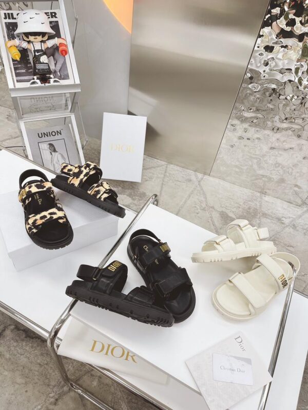 CD Sandals