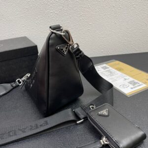 PRDA Triangle bag