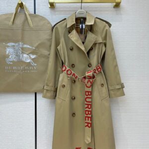 BRBRY Trench Coat Super A