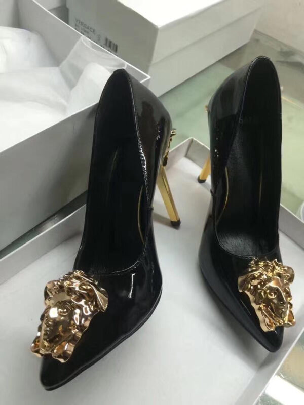 Medusa Head Heels