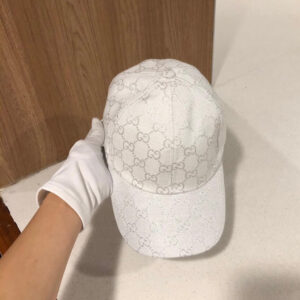 Gg white baseball cap