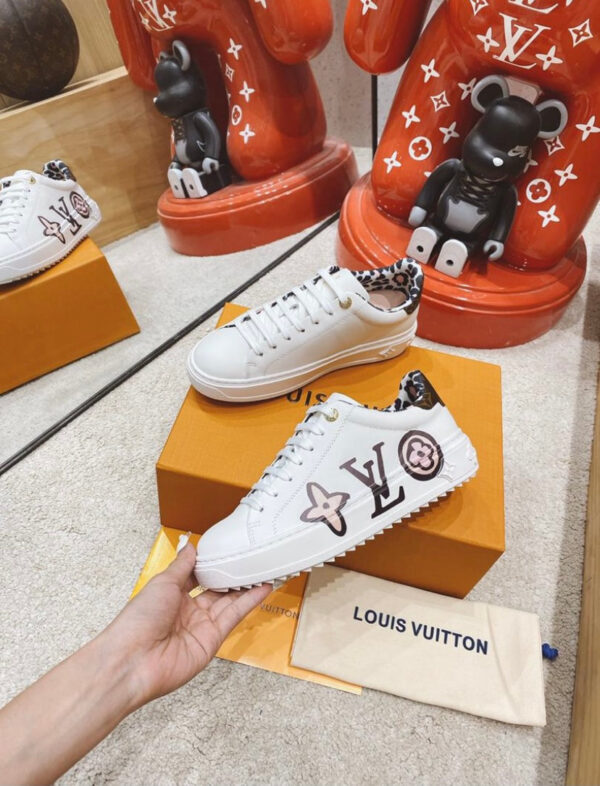 Time Out Sneakers Super A