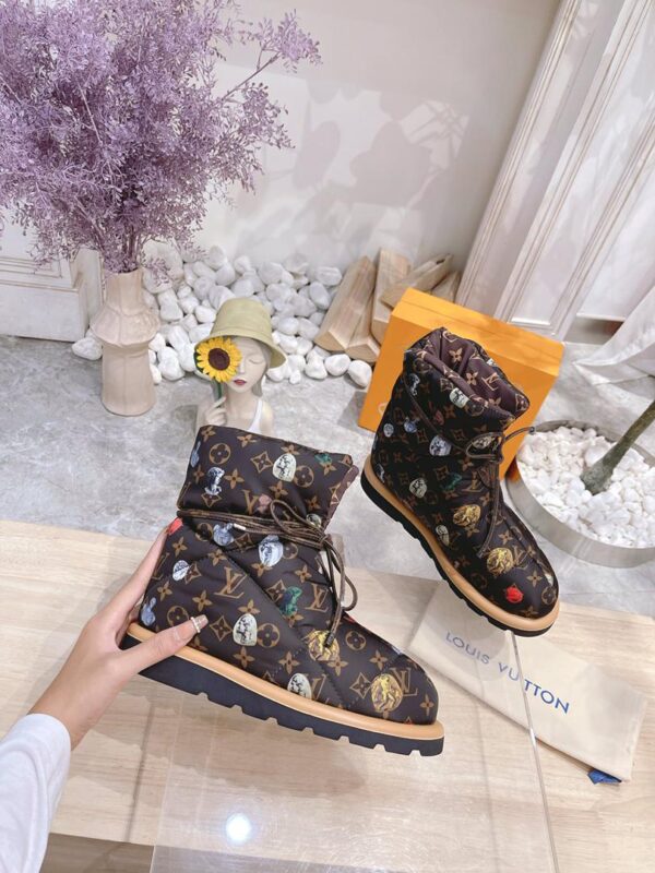 Pillow Comfort Ankle Boots