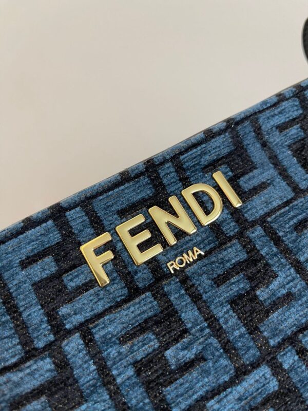 FF O'Lock Zip Shoulder Bag - Image 4