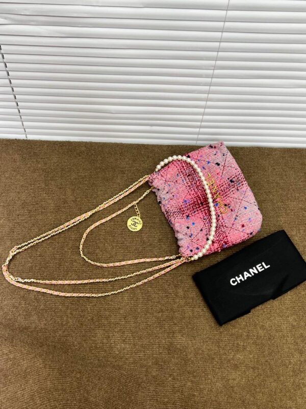 CC Pink Tweed Crossbody Bag - Image 3
