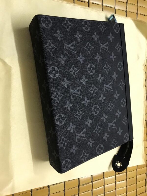 TOILETRY BAG Size 26cm20cm5cm - Image 10
