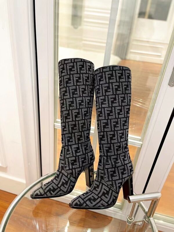 CUT High-heeled FF chenille boots Super A - Image 12
