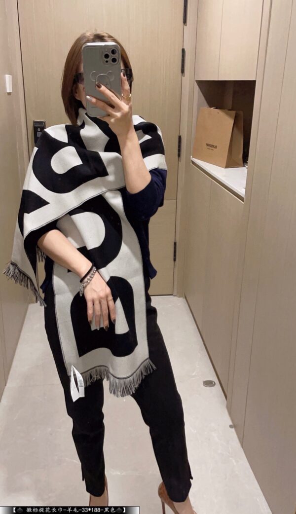 Brberry Scarf XL Super A - Image 9