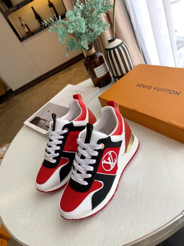 Run Away Trainers - Image 6
