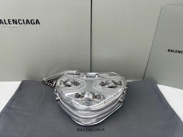 BLGA Mini Le Cagole Heart Bag Super A - Image 10