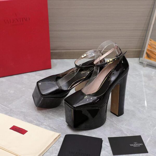 Valent Garavani Tan-Go Platform Pump In Patent Leather Super A - Image 4