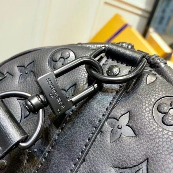LV Keepall Bandoulière 50 - Image 9