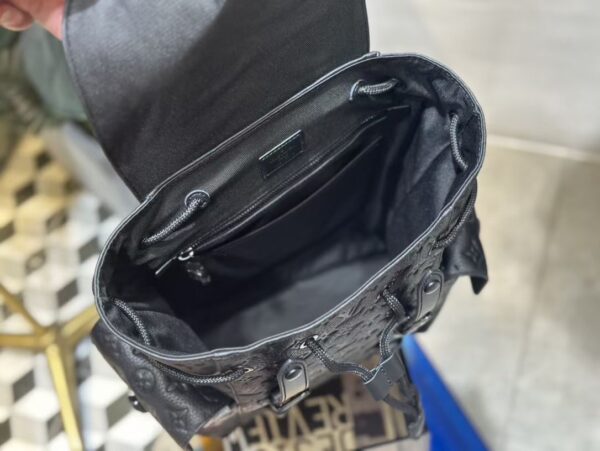LV Christopher Backpack Regular ed - Image 3