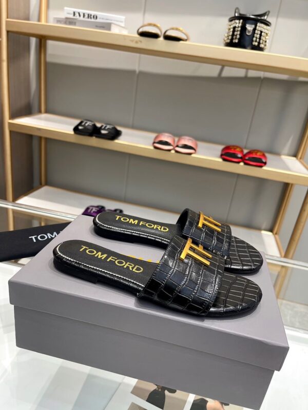 TF Sliders Satin / Croc - Image 14