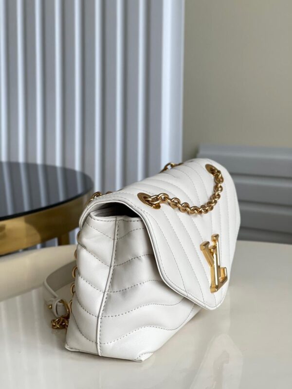 LV New Wave Bag Super A - Image 3
