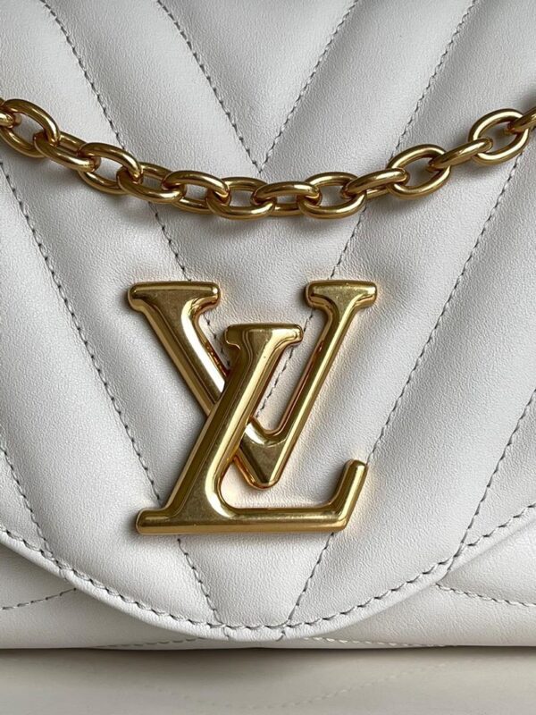 LV New Wave Bag Super A - Image 4