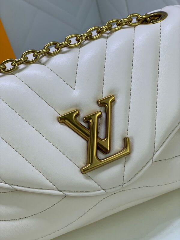LV New Wave Bag Regular - Image 12