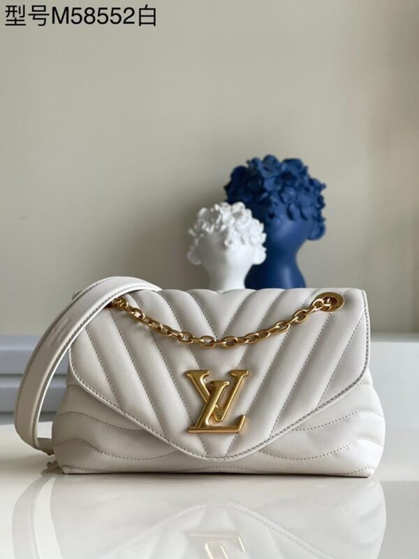 LV New Wave Bag Super A - Image 7