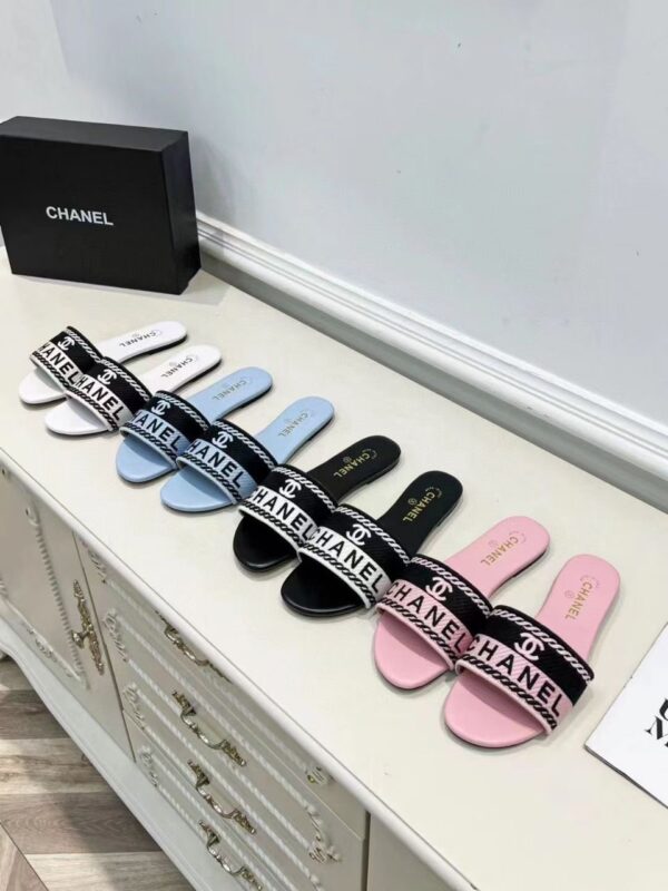 CC sandals super A