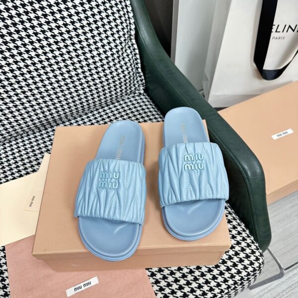 Miu M Slides - Image 4