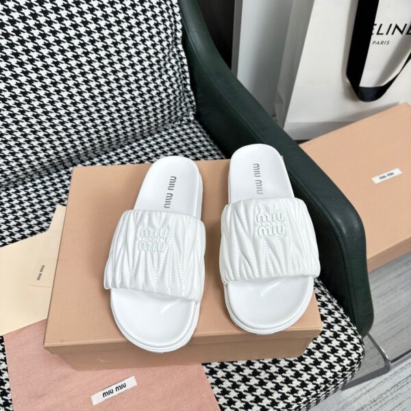 Miu M Slides - Image 10