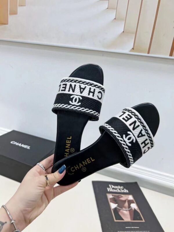CC sandals super A - Image 3