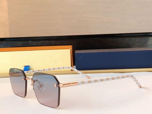 LV Sunglasses - Image 5