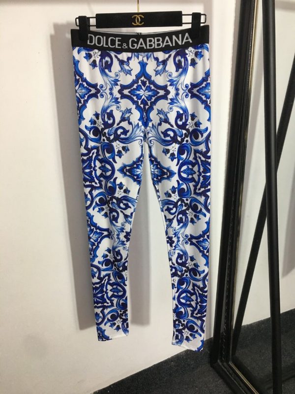 D&G Majolica Pants & Top Set - Image 13