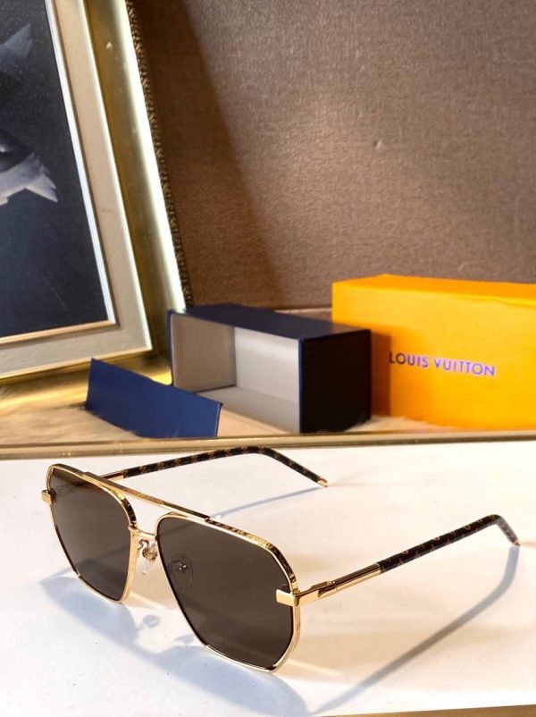 LV Sunglasses - Image 10