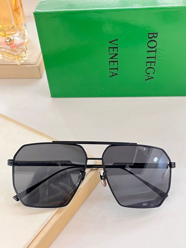 BV sunglasses - Image 15
